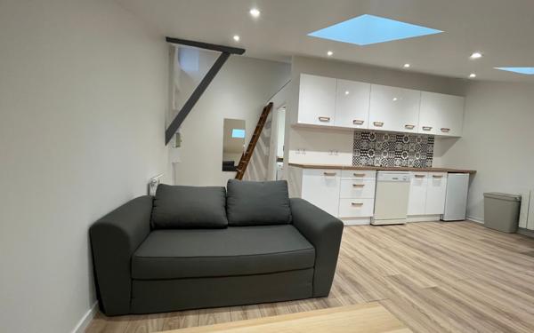 Appartement à louer    1 pièce • 19,81 m2 Belleville