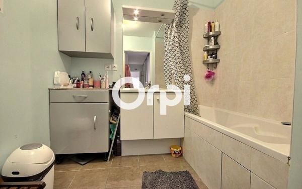 Appartement à vendre    3 pièces • 71,91 m2 Trappes