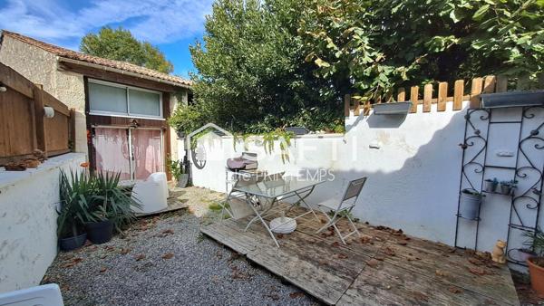 Maison atypique au cœur de Coulonges-sur-l’Autize
