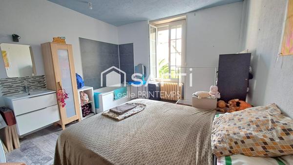 Maison atypique au cœur de Coulonges-sur-l’Autize