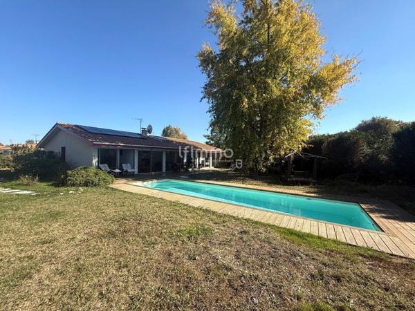 Maison 7 pièces avec piscine au calme