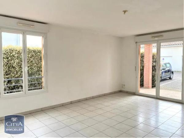 Appartement à louer 2 pièces 47.01m² Aucamville (31140)