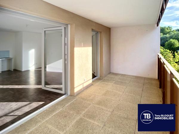 BOURGOIN - T2 54,65m² - TERRASSE - GARAGE
