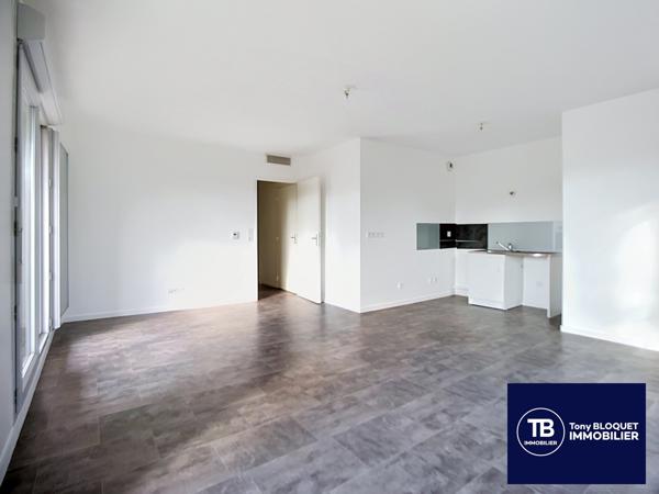 BOURGOIN - T2 54,65m² - TERRASSE - GARAGE