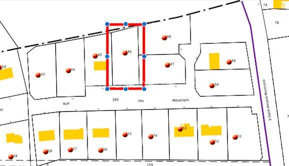 Vous avez un projet de construction ? Je propose à la vente, en exclusivité, 8 terrains à bâtir situés au sein d’un lotissement établi sur la commune de Vinon (18300). Les premières constructions ont été réalisées dès 2016 : vous vous installez ainsi dans un environnement calme, résidentiel et déjà structuré.

Caractéristiques des parcelles :
- Surfaces : Parcelles allant de 955 m² à 1170 m². Des surfaces pensées pour implanter confortablement votre maison individuelle tout en conservant un extérieur privatif agréable.
- Viabilisation : Terrains viabilisés. L’assainissement individuel est à prévoir.
- Liberté de construction : Libre choix du constructeur pour vous permettre de réaliser le projet qui correspond précisément à vos besoins et à votre budget.

Pourquoi s’implanter à Vinon ?
La commune offre un cadre de vie pratique et organisé pour les familles, avec des services essentiels à proximité :
- Scolarité : Organisation via un RPI intercommunal (maternelle, primaire et collège, avec les classes de CM1-CM2 à Vinon).
- Services aux familles : Garderie disponible de 7h30 à 18h30, cantine scolaire située à l’ESAT de Veaugues, et ramassage scolaire.
- Vie locale : Présence sur la commune d'un café-restaurant et d'un service postal.
- Localisation : Commune dynamique rattachée à la Communauté de Communes du Sancerrois, Pays Fort, Val de Loire.

En tant que mandataire, je suis à votre disposition pour vous transmettre les plans et les modalités d’acquisition de chaque lot.
Vous souhaitez obtenir des renseignements complémentaires ou organiser une visite ?
Je suis à votre entière disposition.