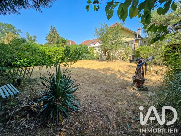 Maison à vendre 6 pièces 131,72 m² Villecresnes