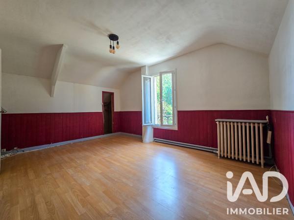 Maison à vendre 6 pièces 131,72 m² Villecresnes