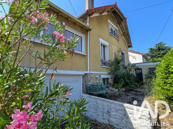 Maison à vendre 6 pièces 131,72 m² Villecresnes