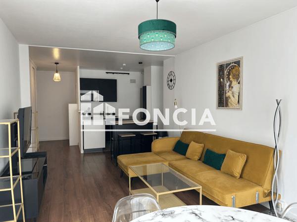 Location Appartement 4 pièces 77 m² - 1 RUE REGINALD Orleans 45000