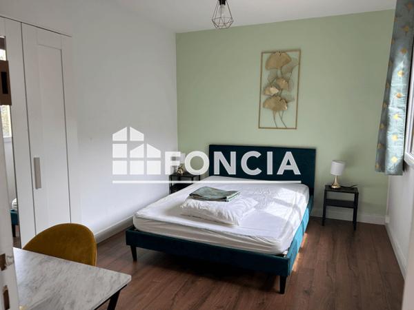 Location Appartement 4 pièces 77 m² - 1 RUE REGINALD Orleans 45000