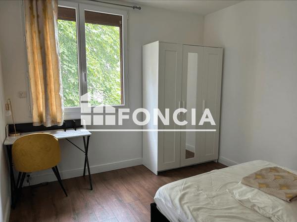 Location Appartement 4 pièces 77 m² - 1 RUE REGINALD Orleans 45000