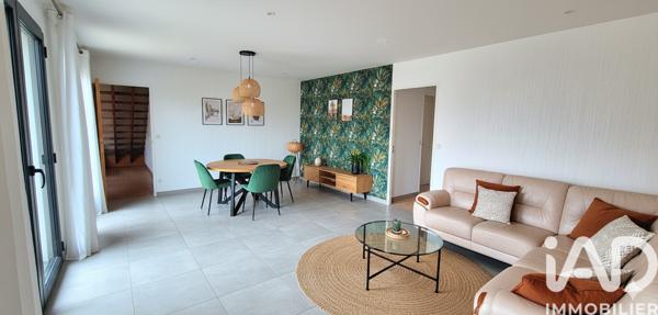 Maison à vendre 5 pièces 98 m² Sainte-Luce-sur-Loire