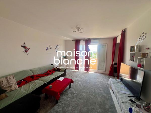 Saint Maixent Appartement  4 pièce(s) 82 m2