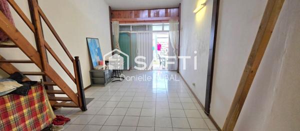 Petite MAISON, Fort de France avec potentiel d'aménagement