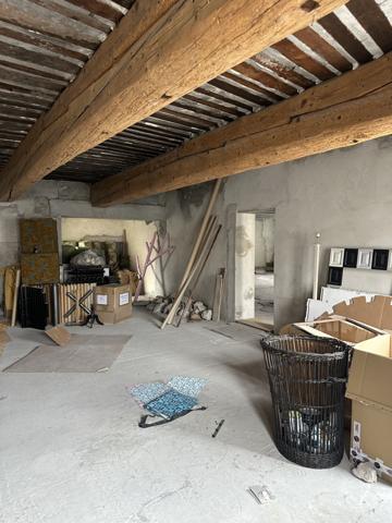 L'Isle-sur-la-Sorgue (84800) Plateau brut 85 m²