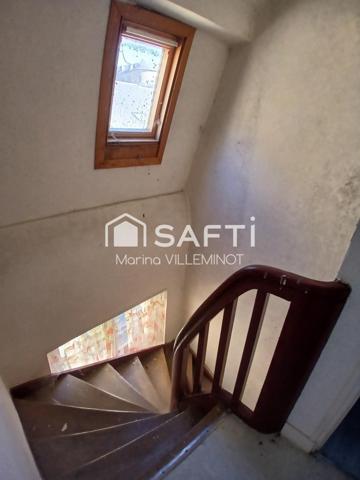 charmant triplex a rénover