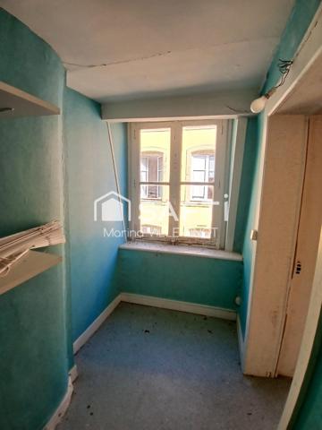 charmant triplex a rénover