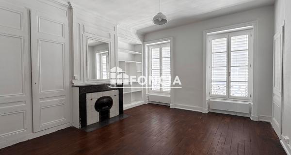 Location Appartement 3 pièces 79.24 m² - Lyon 69006