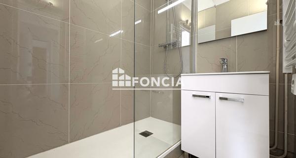Location Appartement 3 pièces 79.24 m² - Lyon 69006