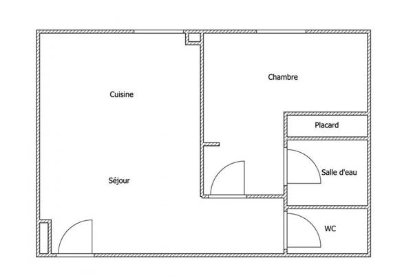 Appartement T2 de 38 m2, vendu entièrement meublé. Vannes Albert 1er Kercado