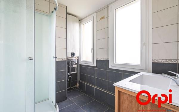 Appartement à vendre    3 pièces • 57 m2 Laon