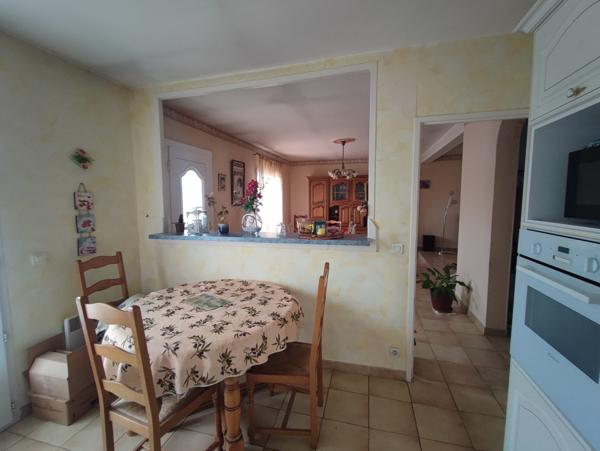 À vendre - Maison individuelle, 5 pièces située à Ballan-Miré (37510)