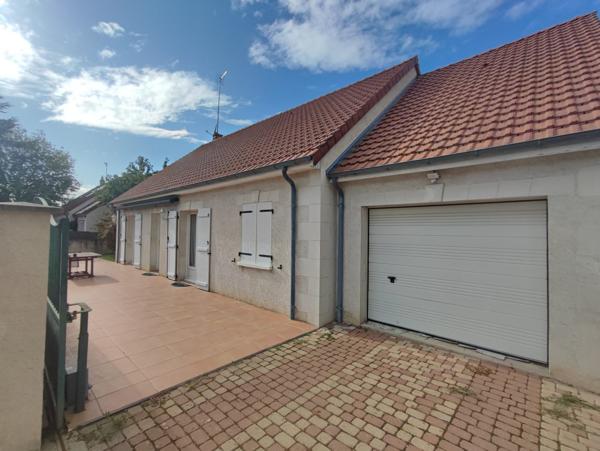 À vendre - Maison individuelle, 5 pièces située à Ballan-Miré (37510)