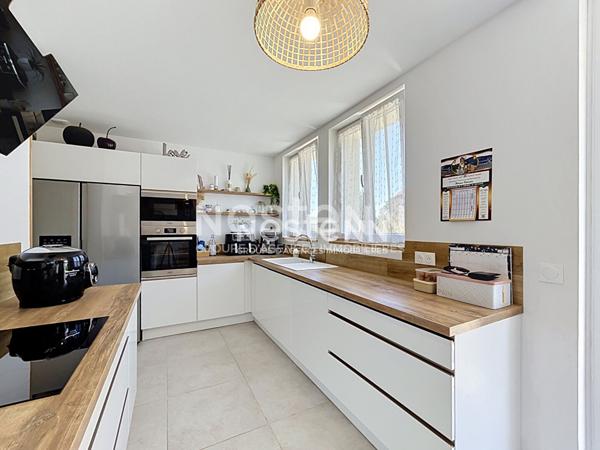 Maison familiale rénovée à neuf ? secteur recherché à Dreux, à 2 min de la gare