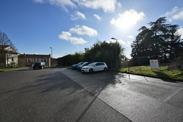 Maison individuelle à bâtir sur un terrain de 378 m² à POLLIONNAY (69)