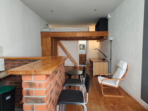 Studio loué meublé - REUILLY DIDEROT