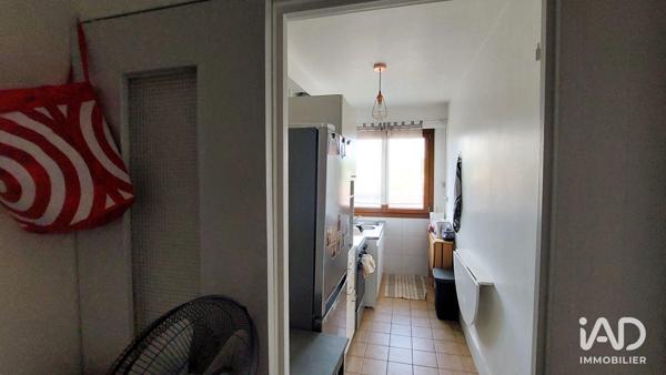Location appartement 2 pièces 41 m² Saint-Denis
