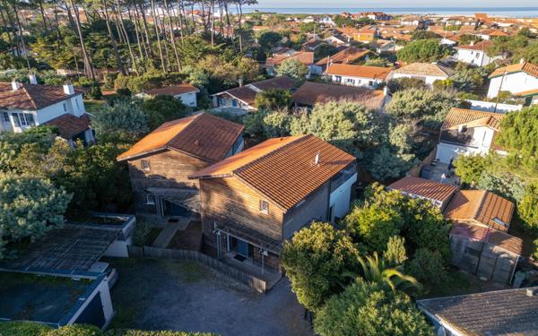 Maison à vendre    4 pièces •  Biscarrosse