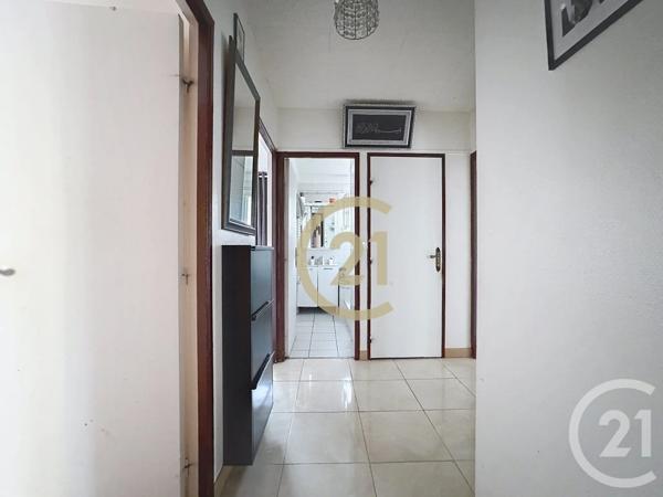 Maison à vendre  6 pièces - 122 m 2   GRIGNY  - 91