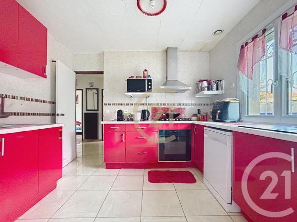 Maison à vendre  6 pièces - 122 m 2   GRIGNY  - 91