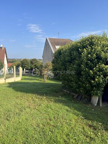 Terrain de 1 147 m²