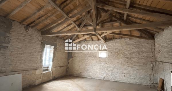 À vendre Maison 8 pièces 235 m² - Cissé 86170