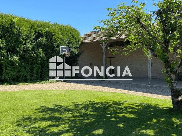 À vendre Maison 8 pièces 235 m² - Cissé 86170