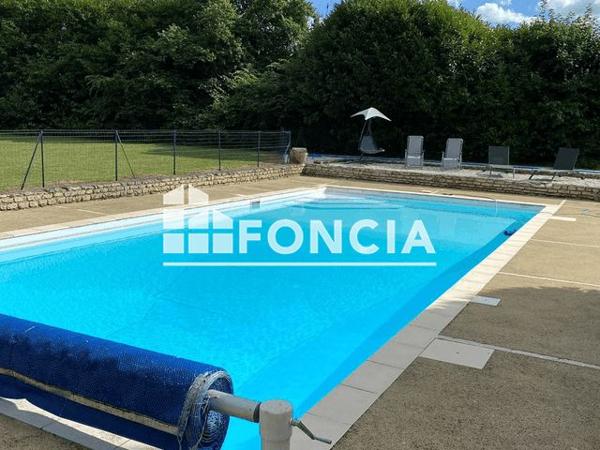 À vendre Maison 8 pièces 235 m² - Cissé 86170