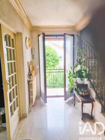 Maison à vendre 7 pièces 160 m² Paray-Vieille-Poste