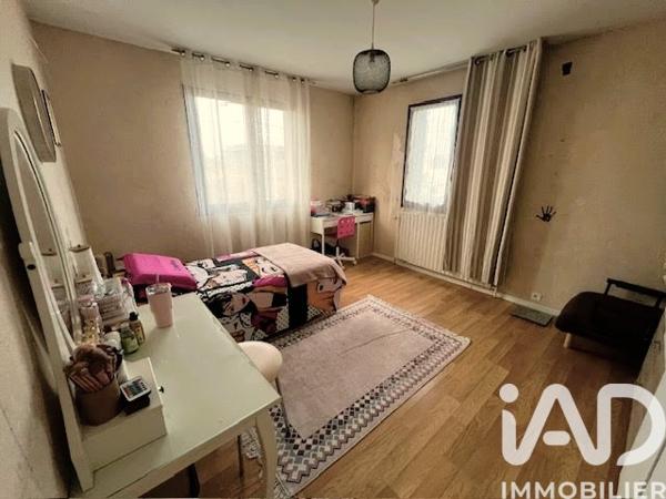 Maison à vendre 7 pièces 160 m² Paray-Vieille-Poste