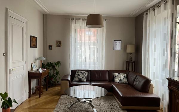 Maison à vendre    8 pièces • 229,07 m2 Fellering