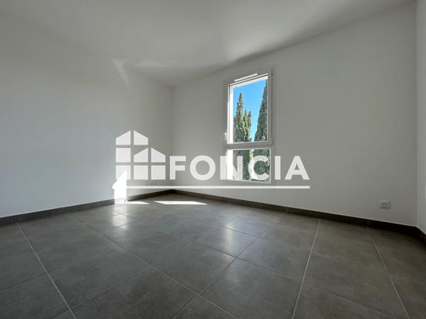 Location Appartement 3 pièces 65.81 m² - Port Saint Louis Du Rhone 13230