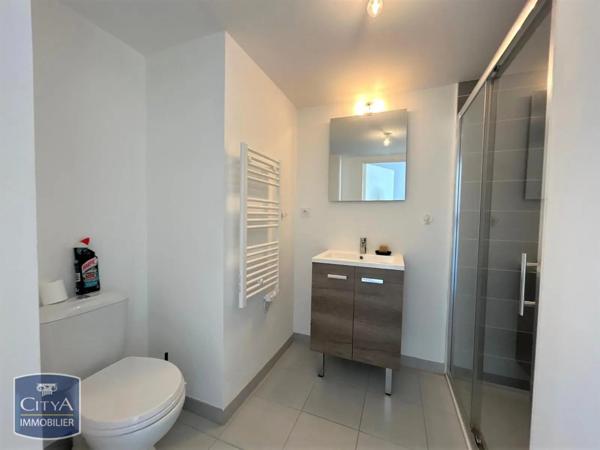 Appartement à louer 1 pièce 21.82m² Tours (37200)
