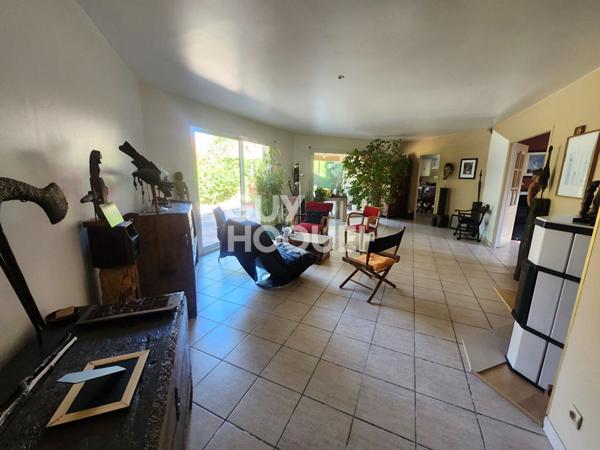 Maison spacieuse à vendre à Canéjan - Référence 3281