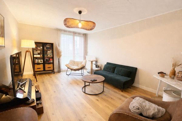 COLOMIERS CENTRE : SPACIEUX APPARTEMENT T2 58m² + parking + cellier