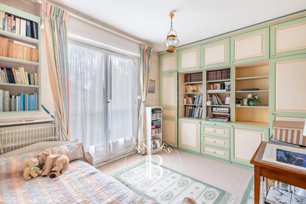 Versailles, Appartement 3 Chambres -  125 m² à vendre