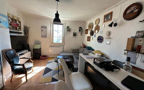 Maison à vendre    6 pièces •  Peyrehorade