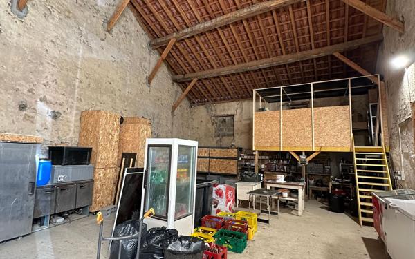 Maison à vendre    6 pièces •  Peyrehorade