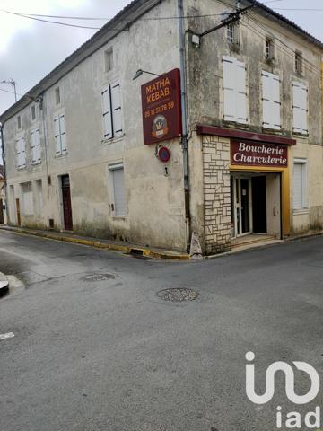 Immeuble à vendre 192 m² Matha