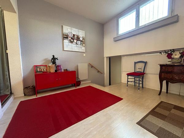 Appartement 4 pièces 123.8 m2